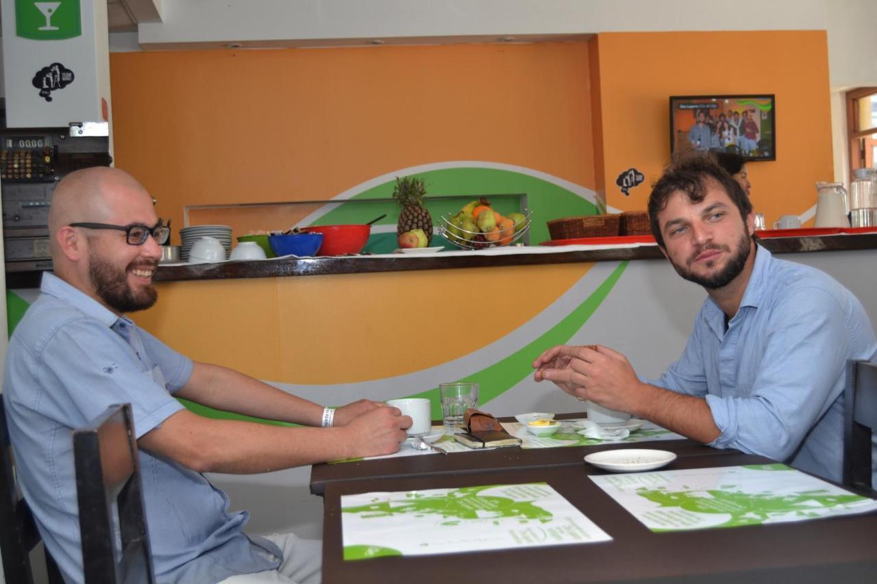 Che Lagarto Hostel Lima Buitenkant foto